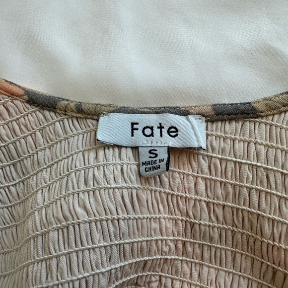 FATE boho smocked balloon sleeve muted color floral dress family photo! Size S - Picture 3 of 7